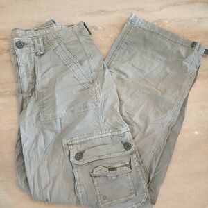 American Eagle Outfitters Light Gray Cargo Pants